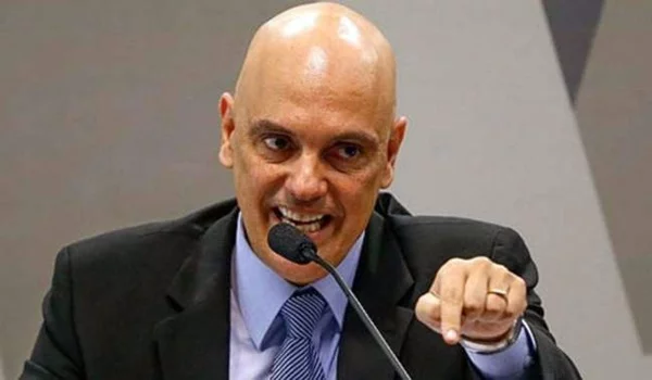 “Para análise da medida liminar, solicite-se informações à autoridade impetrada, no prazo de 48 horas”, diz o ministro no despacho.